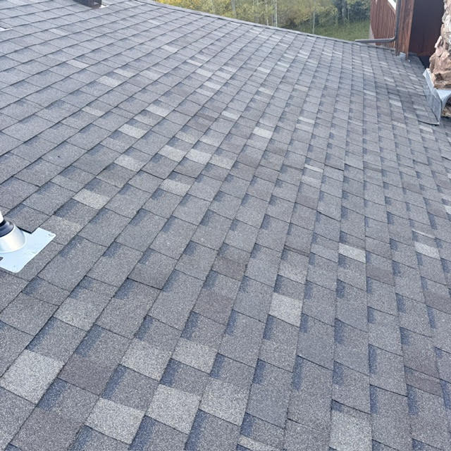 New asphalt shingle roof installation